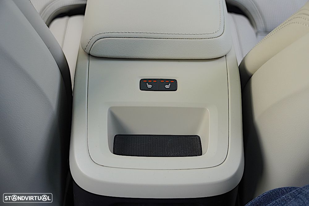 Volvo XC 60 2.0 T8 PHEV Ultimate Bright AWD - 30