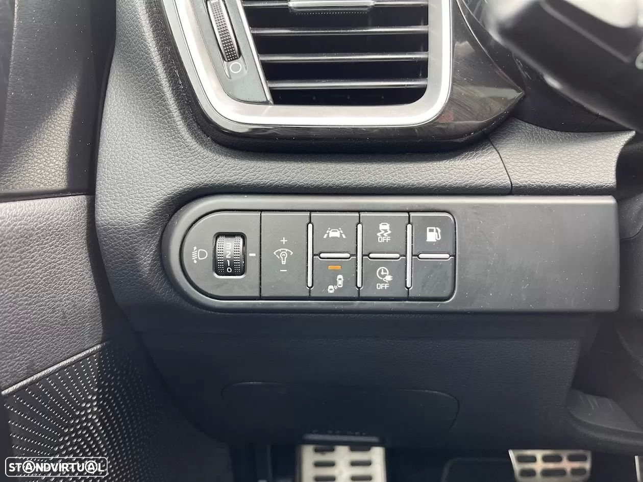 Kia XCeed 1.6 GDi PHEV Drive - 16