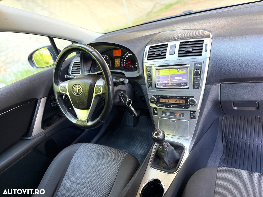 Toyota Avensis 2.0 D-4D Edition - 9