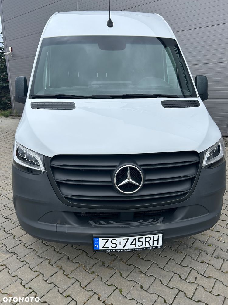 Mercedes-Benz Sprinter - 7