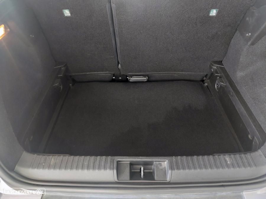 Renault Captur 1.0 TCe Intens Bi-Fuel — fotografia 46