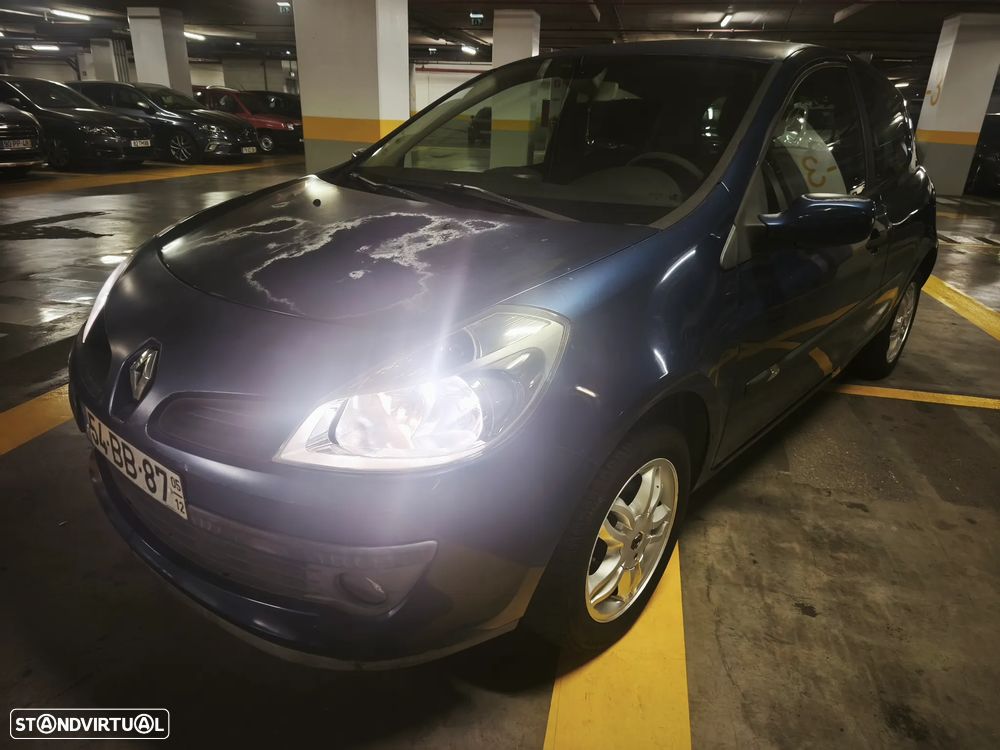 Renault Clio 1.2 16V Confort - 19