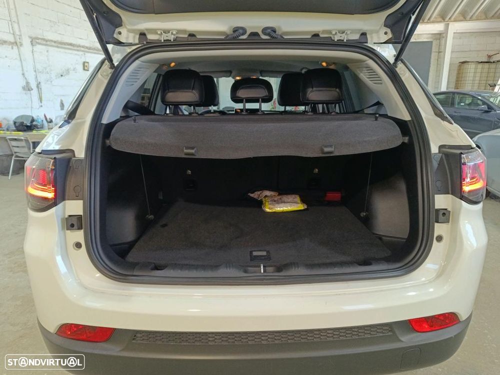 Jeep Compass 1.6 MultiJet Limited - 11