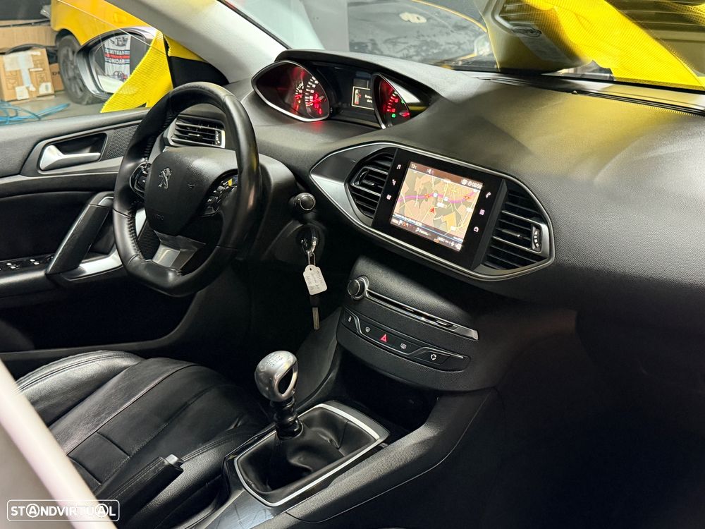 Peugeot 308 SW BlueHDi 120 Stop & Start Business-Line - 7