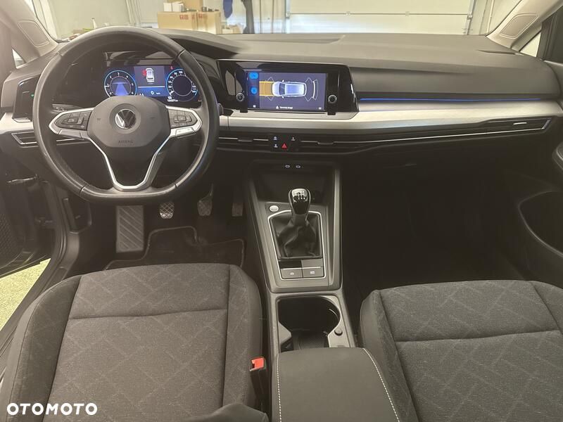 Volkswagen Golf - 20