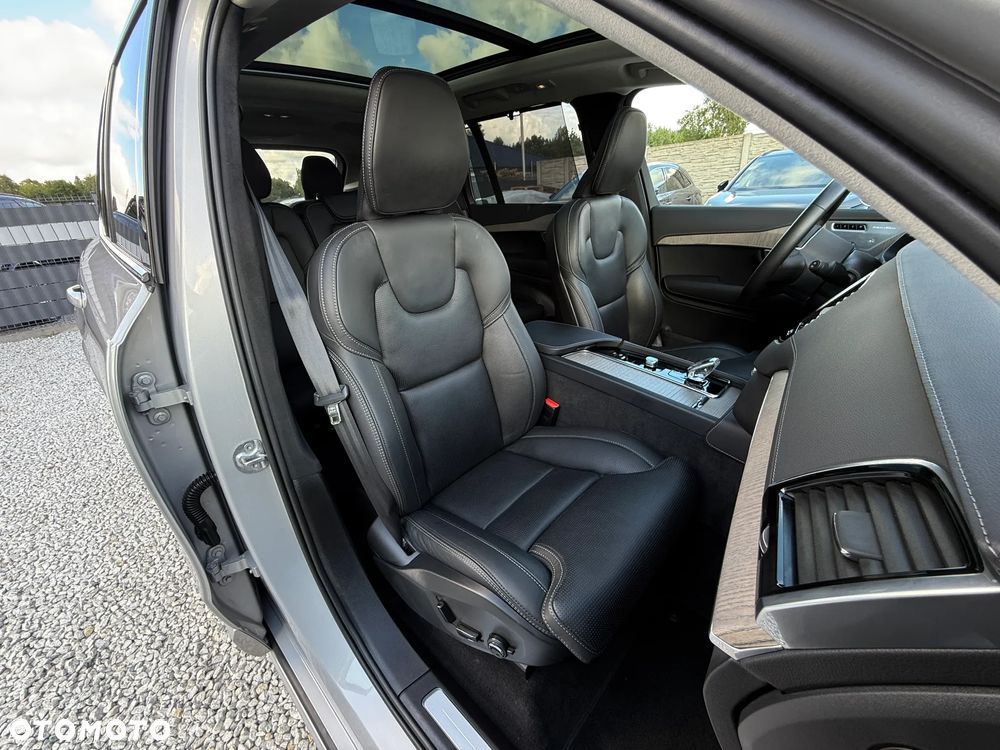 Volvo XC 90 T8 AWD Recharge Ultimate Dark - 35