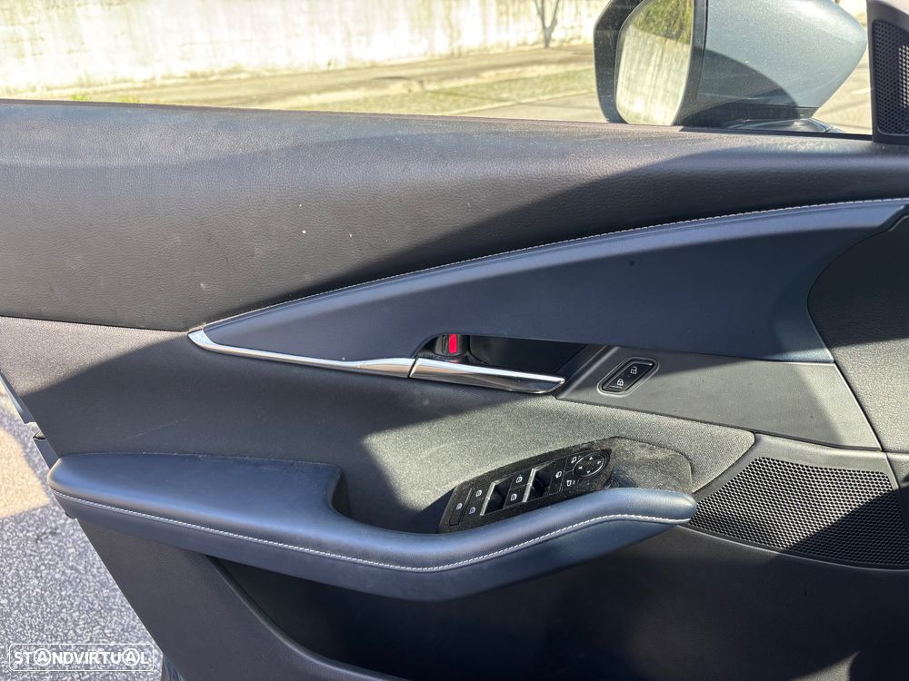 Mazda CX-30 1.8 Sky-D Evolve i-Active - 4