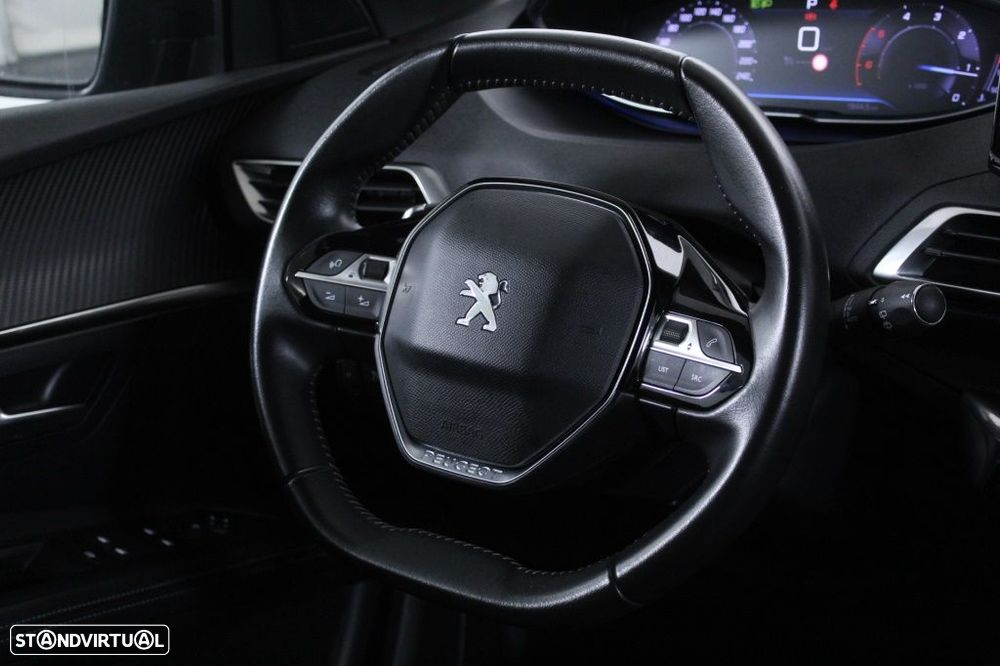 Peugeot 5008 1.5 BlueHDi Allure Pack EAT8 - 16