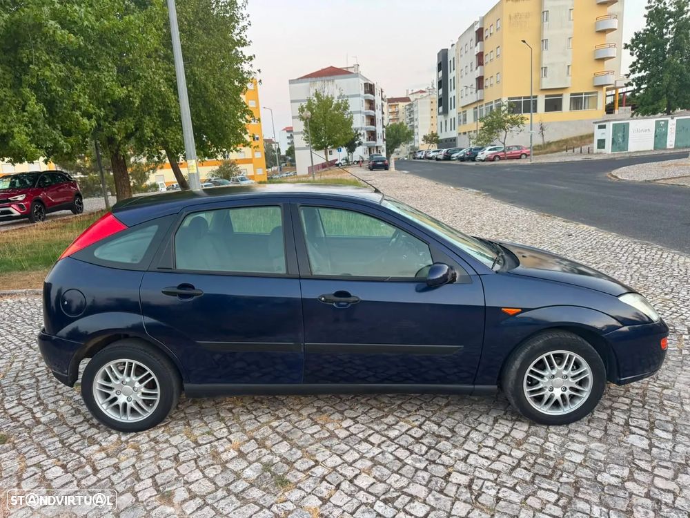Ford Focus 1.4 Comfort - 3