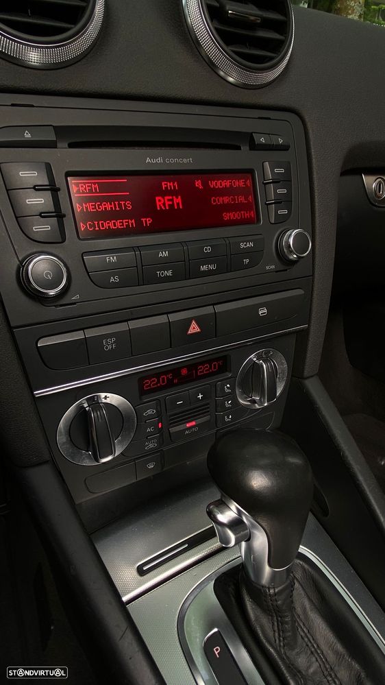 Audi A3 Cabrio 2.0 TDi Sport S tronic - 60