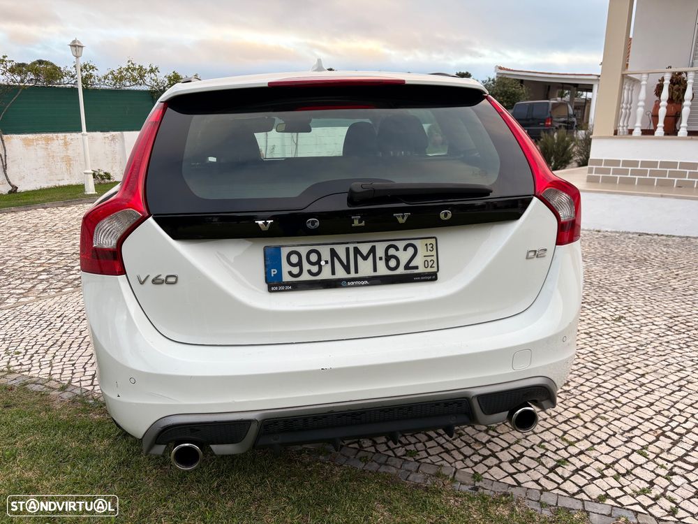 Volvo V60 1.6 D2 Drive R-Design Start/Stop - 2
