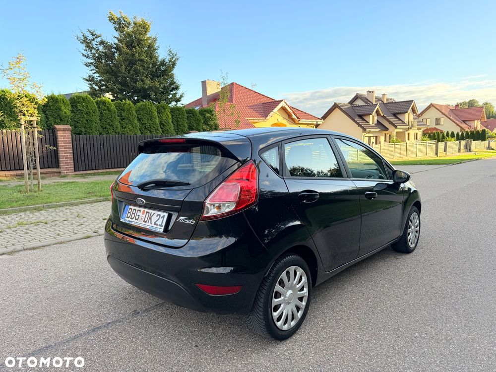 Ford Fiesta - 11
