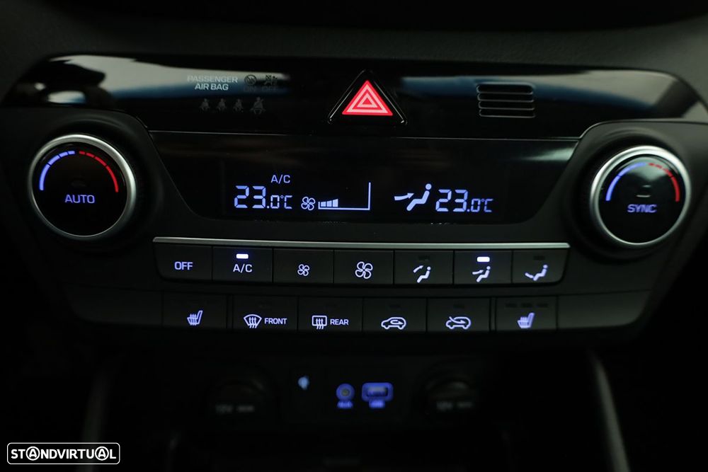 Hyundai Tucson 1.6 CRDi Premium +P.Pe+P.Style Plus - 12