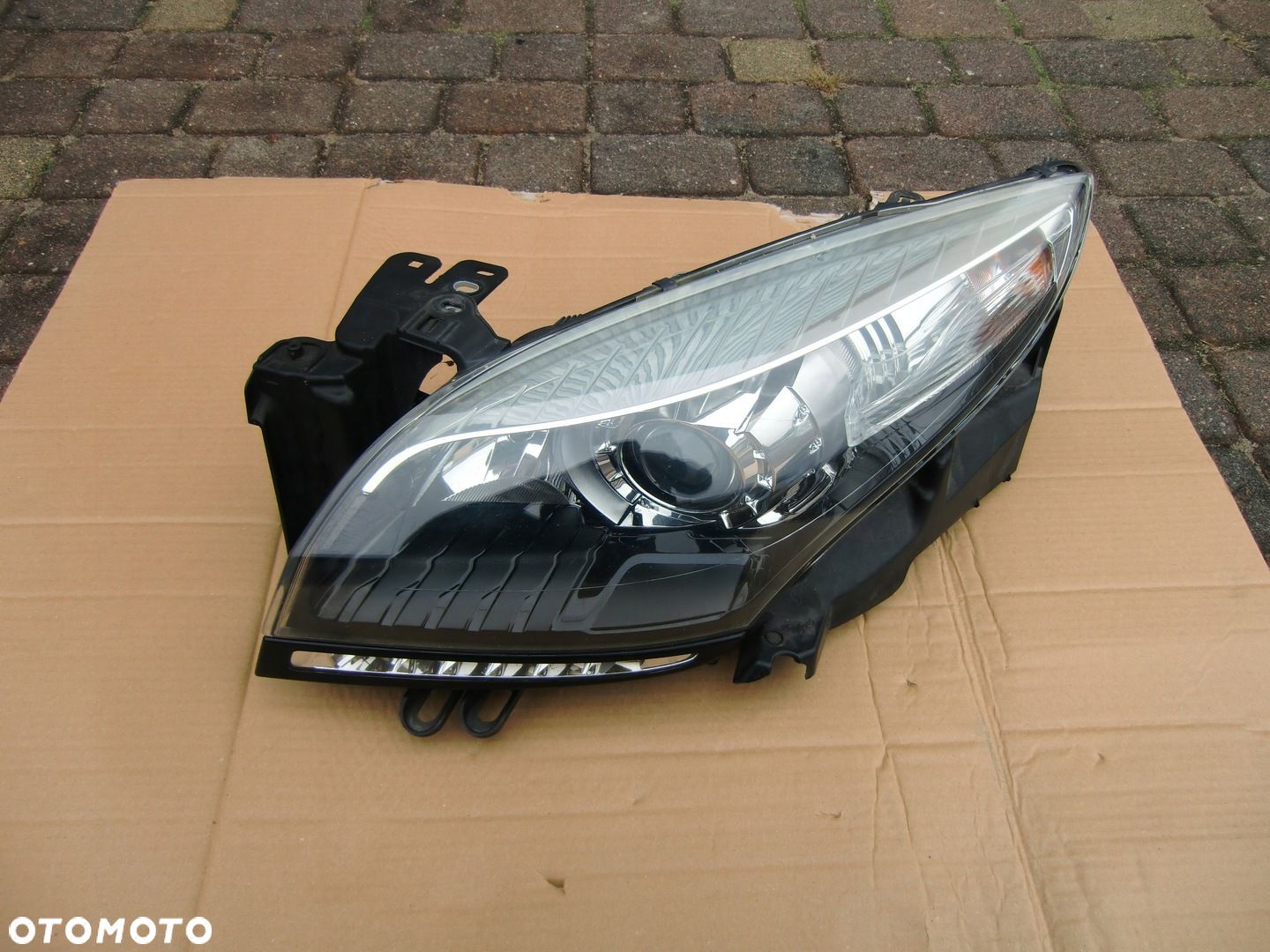 LAMPA LEWA ŚLIZG LED RENAULT MEGANE III LIFT XENON ŁADNA - 1