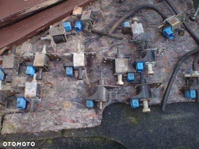 zawór zaworek podciśnienie aisan fiat cinquecento. 700 900 1.1 sporting uno posiadam wszystkie części - 6