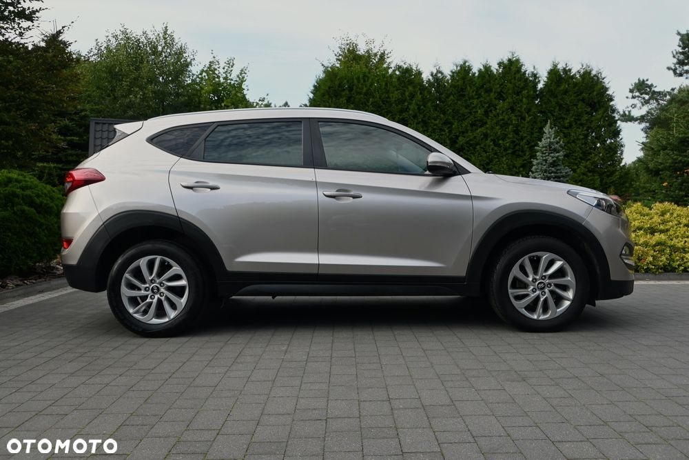 Hyundai Tucson 1.7 CRDI BlueDrive Comfort 2WD - 9