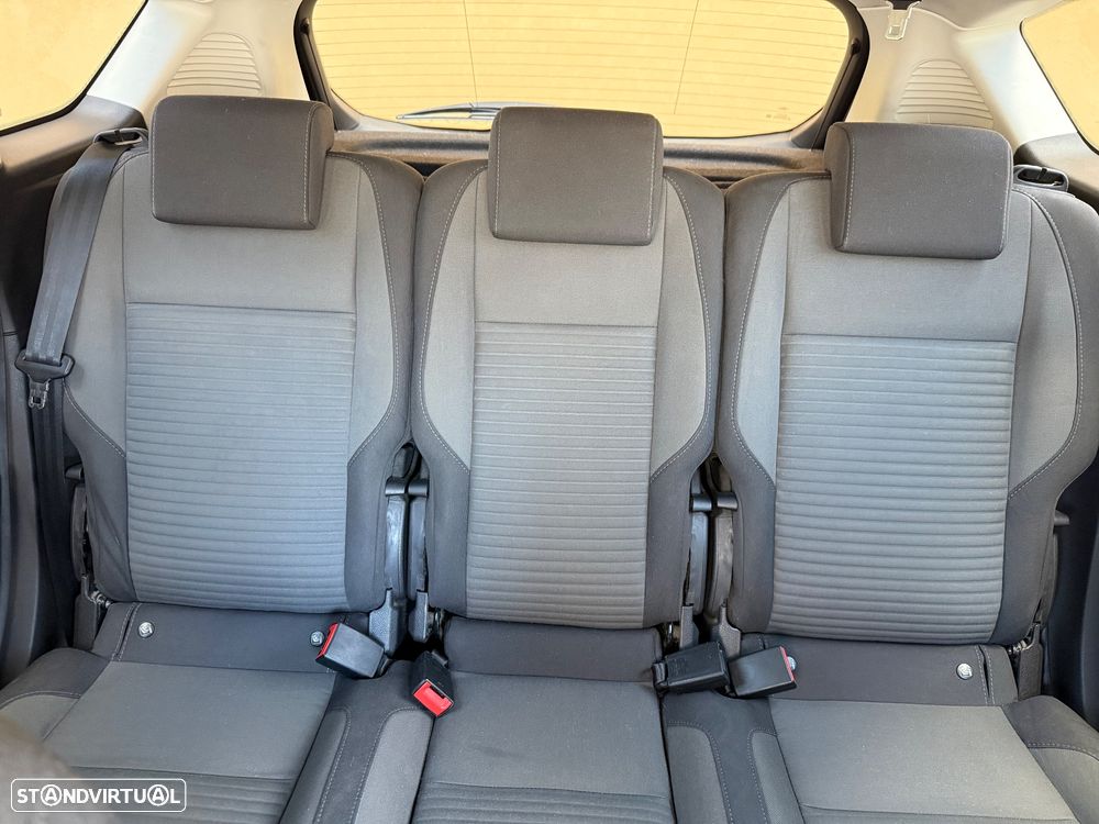 Ford C-Max 1.5 TDCi Titanium S/S - 29