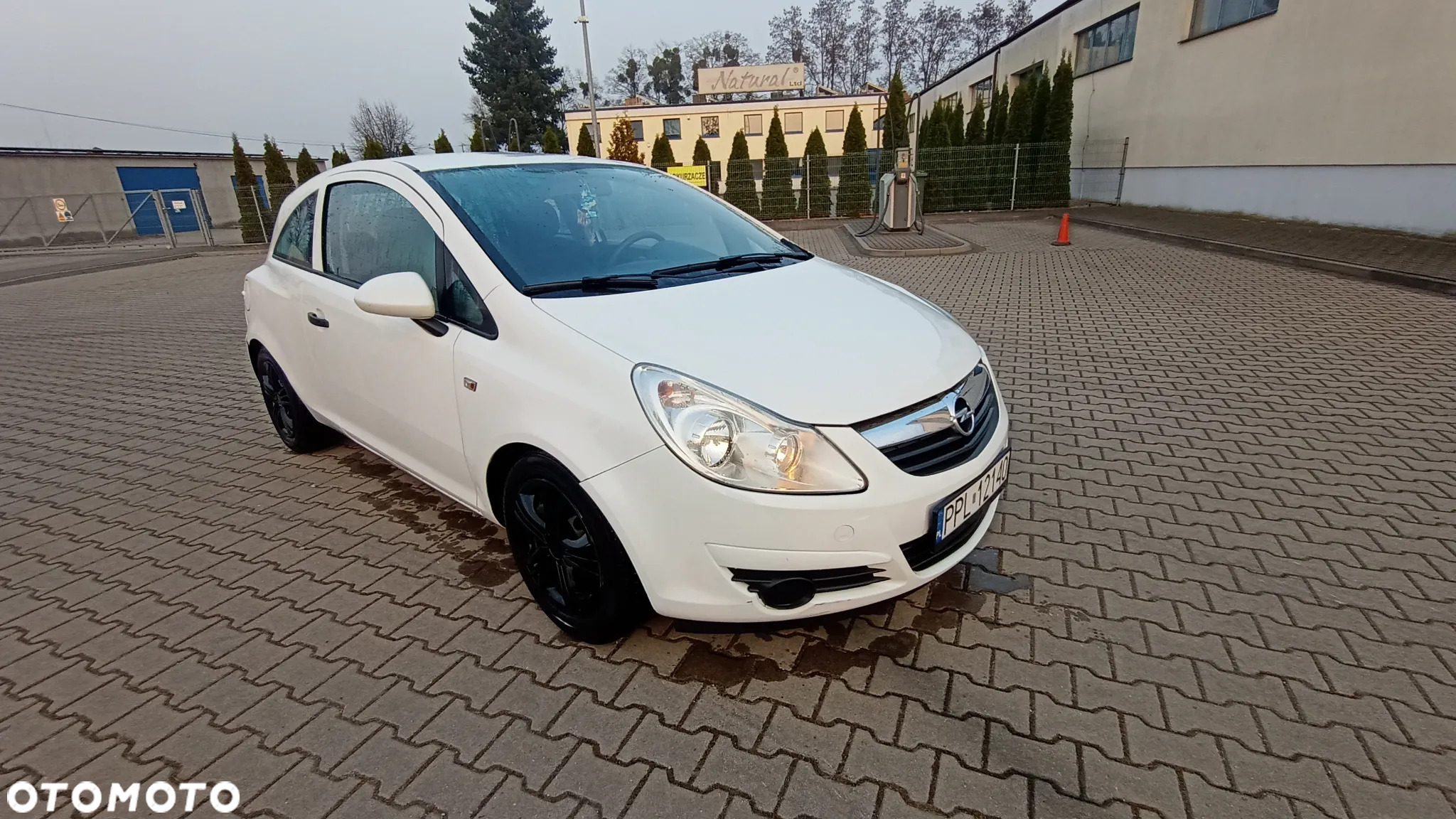 Opel Corsa - 10