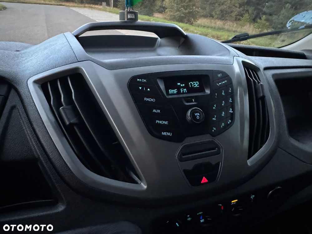 Ford TRANSIT LIFT L2H2 KLIMA LEDY CZUJNIKI HAK MAŁY PRZEBIEG PERFEKCYJNY Z NIEMIEC! - 36