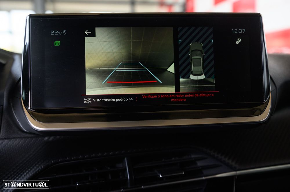 Peugeot 2008 1.2 PureTech Allure - 24