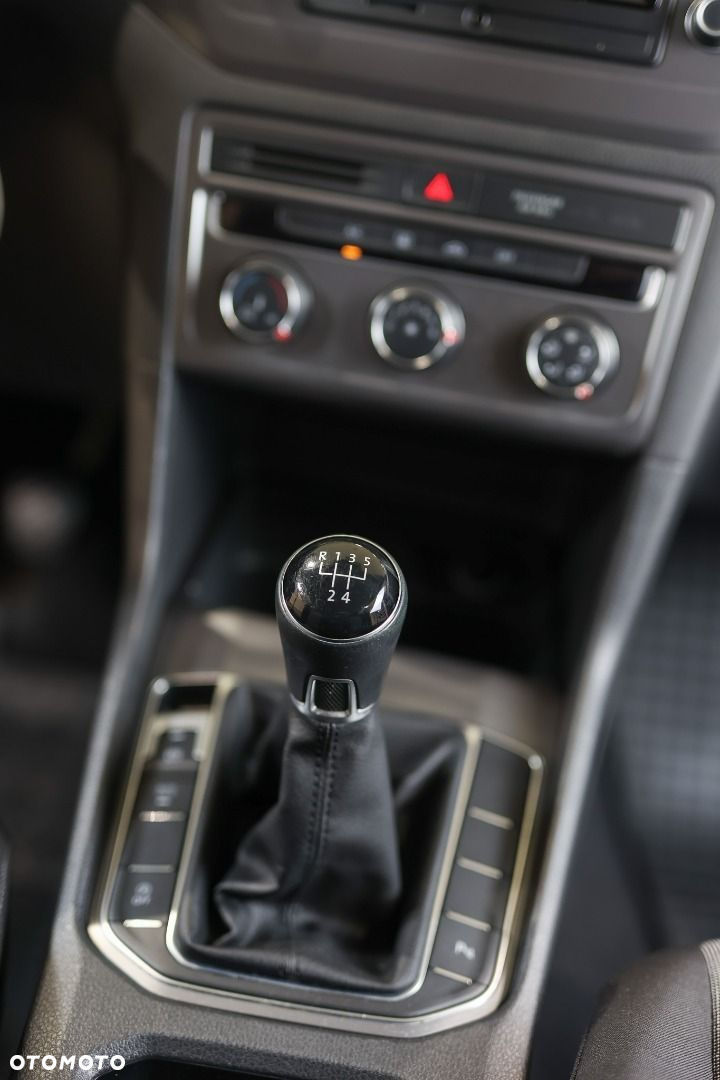 Volkswagen Golf Sportsvan - 10