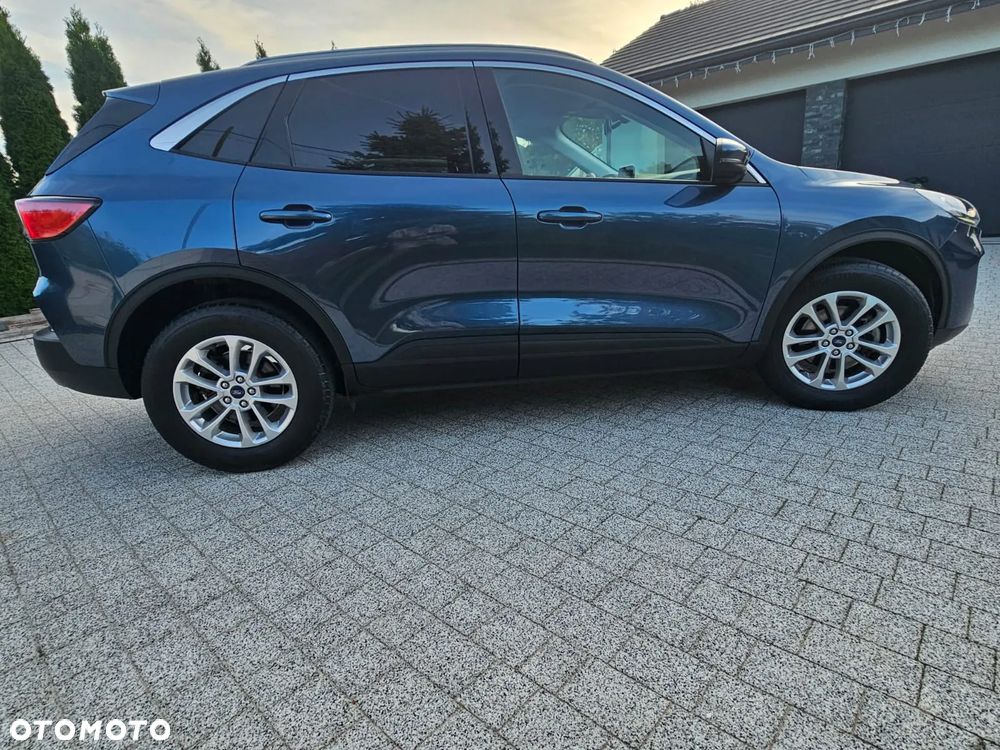 Ford Kuga 2.5 FHEV FWD Titanium X - 3