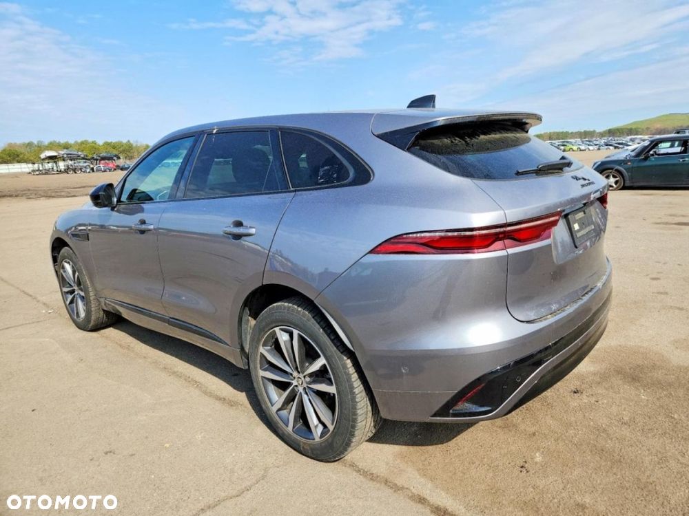 Jaguar F-Pace - 3