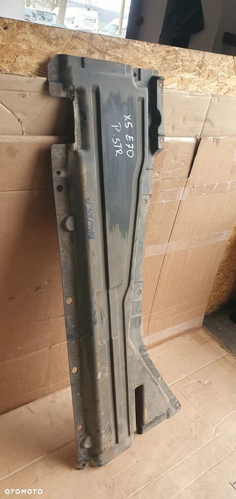 Osłona podwozia płyta prawa BMW X5 E70 7158404 7178548 - 2