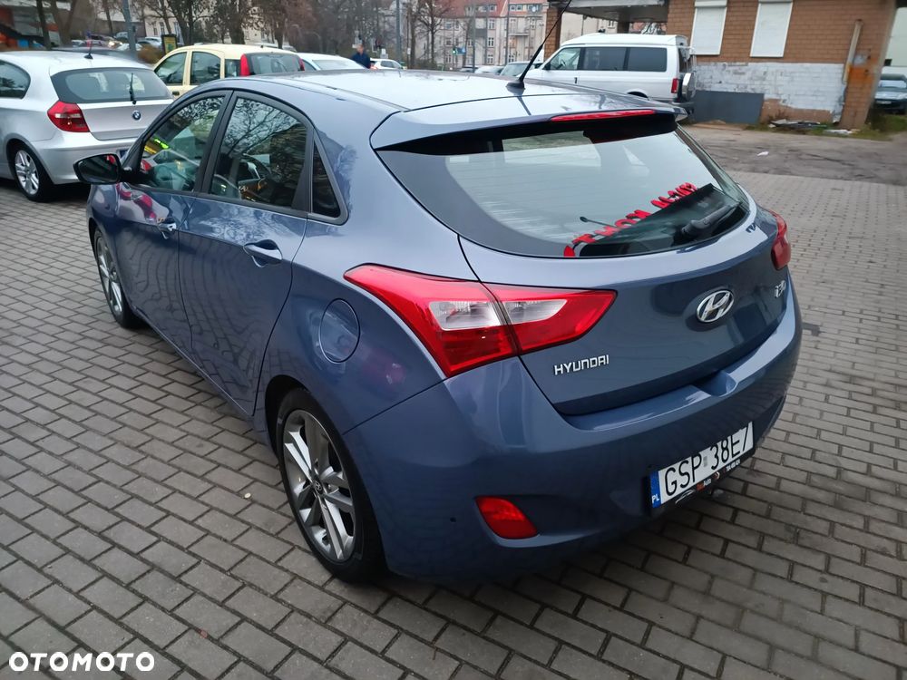 Hyundai i30 1.6 Automatik Trend - 4