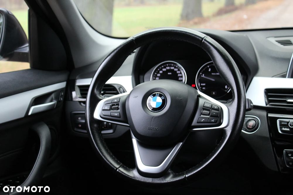 BMW X1 sDrive18d Advantage - 28