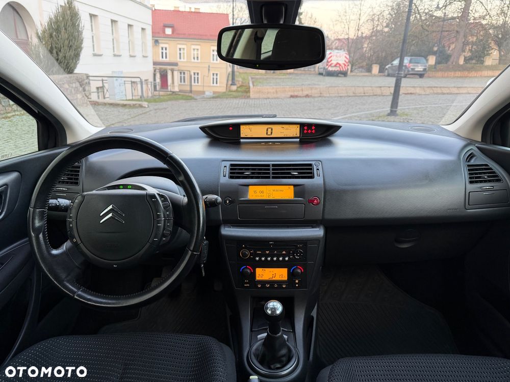 Citroën C4 VTi 120 VTR Plus - 8