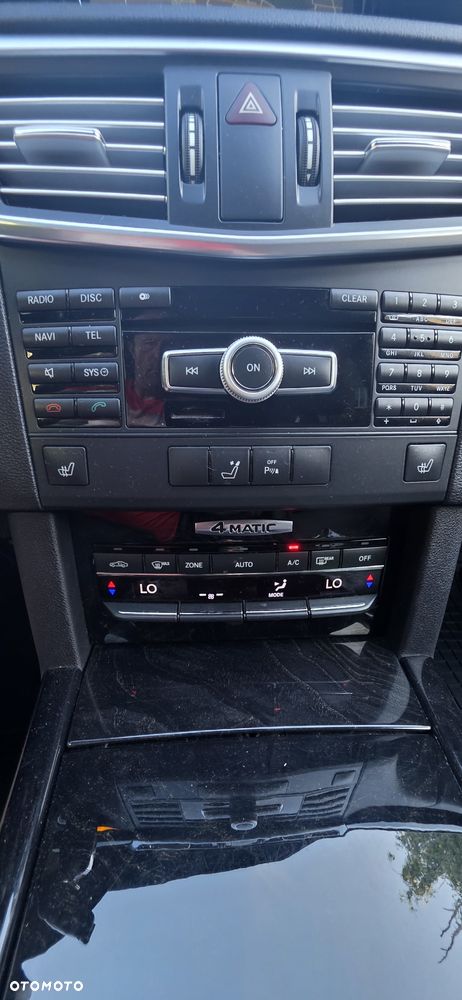 Mercedes-Benz Klasa E 350 CDI DPF 4Matic BlueEFFICIENCY 7G-TRONIC Avantgarde - 16