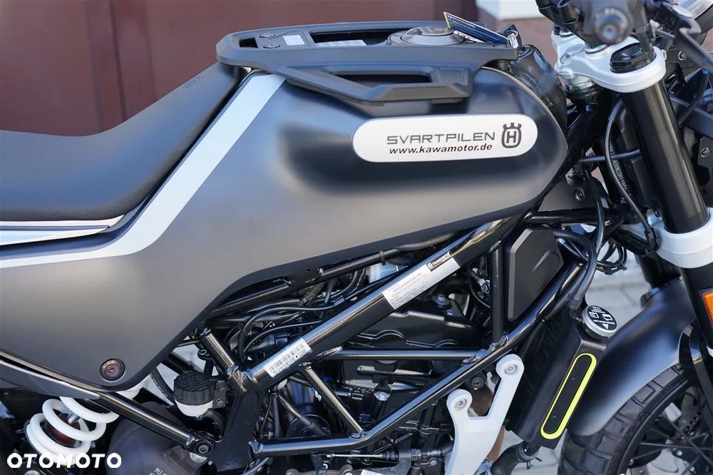 Husqvarna Svartpilen - 10