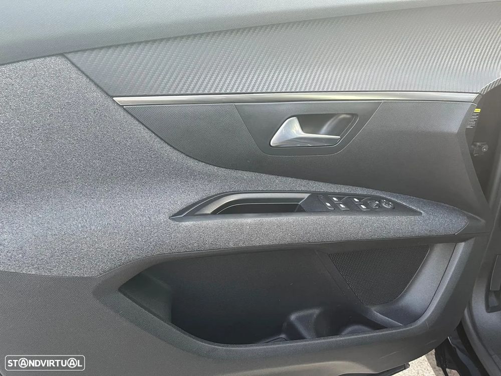 Peugeot 5008 1.5 BlueHDi Active Pack EAT8 - 41