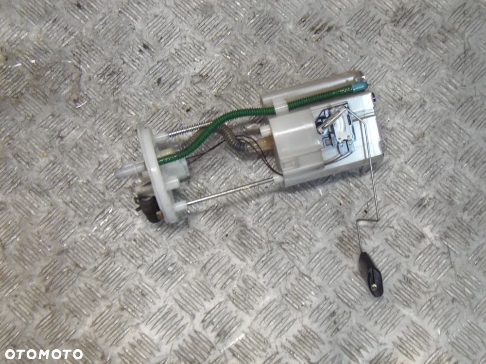 KIA SPORTAGE III 3 2014 1.7 CRDI POMPA PALIWA W BAK - 1