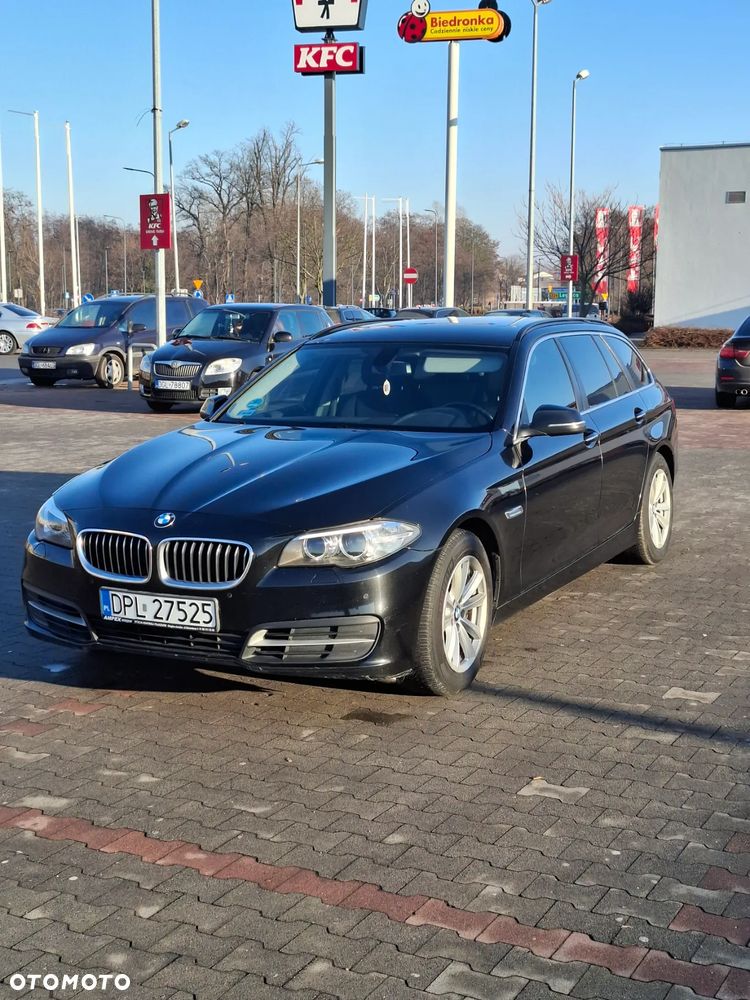 BMW Seria 5 525d - 4