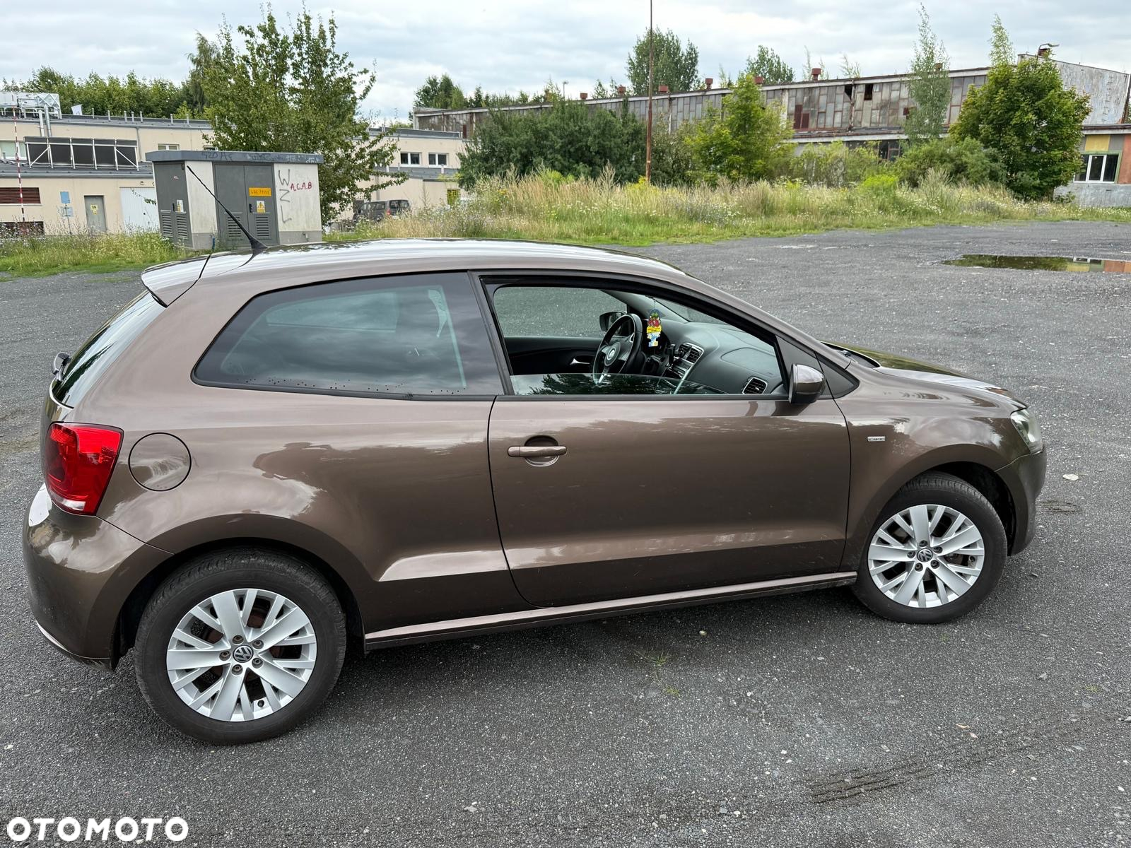 Volkswagen Polo - 11