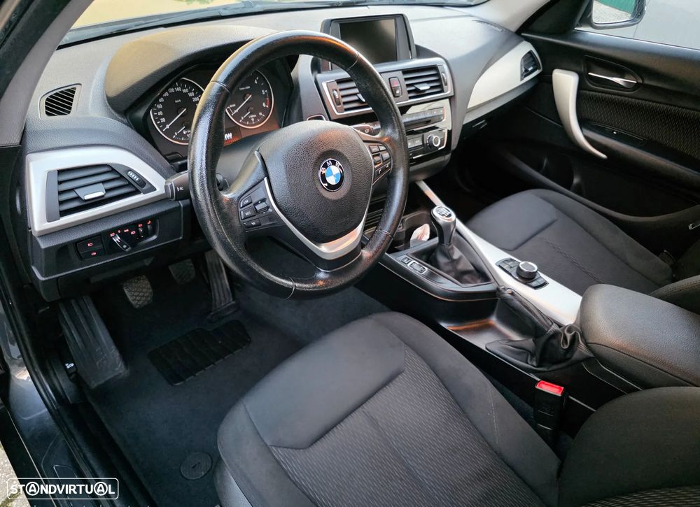 BMW 116 d EfficientDynamics - 10