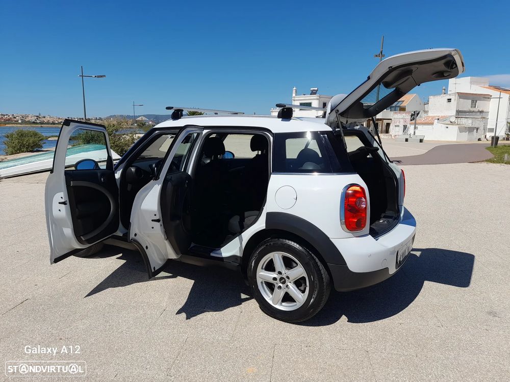 MINI Countryman One D - 24