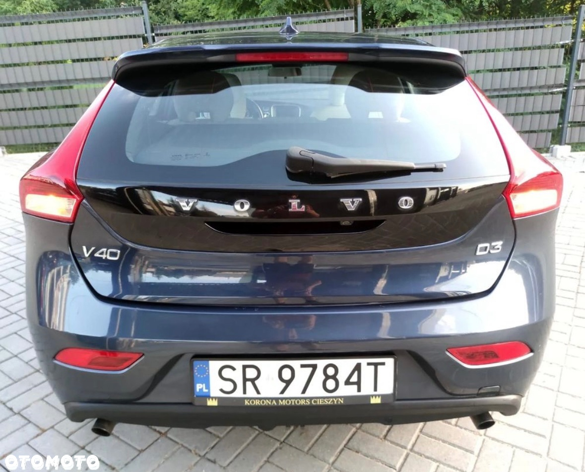 Volvo V40 D3 Momentum - 7