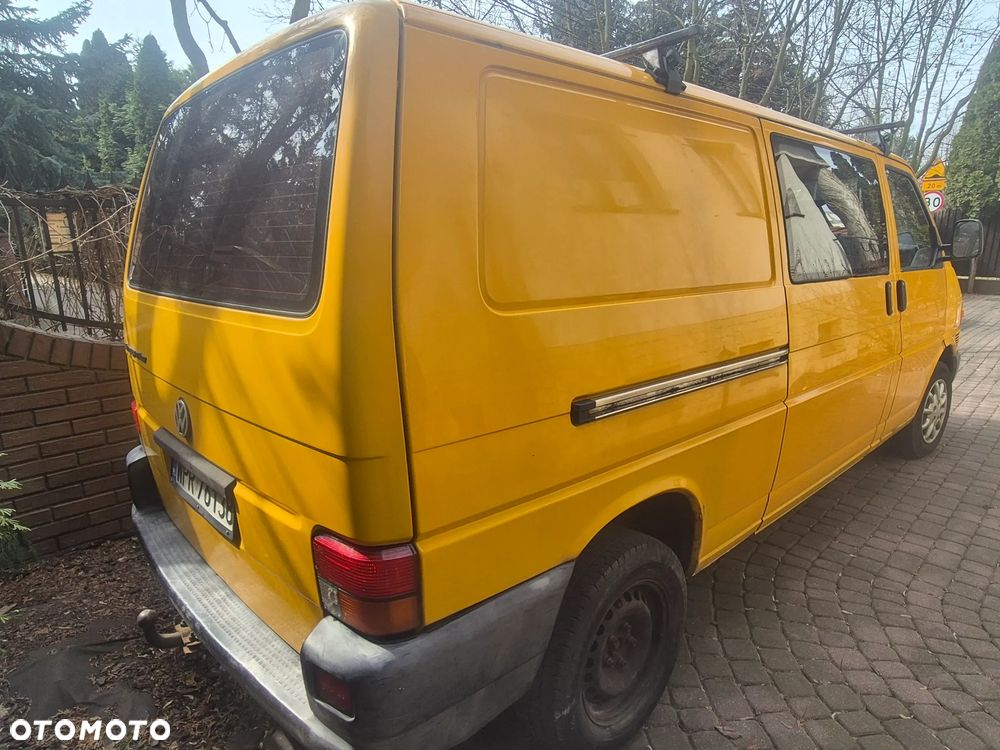 Volkswagen Transporter - 4