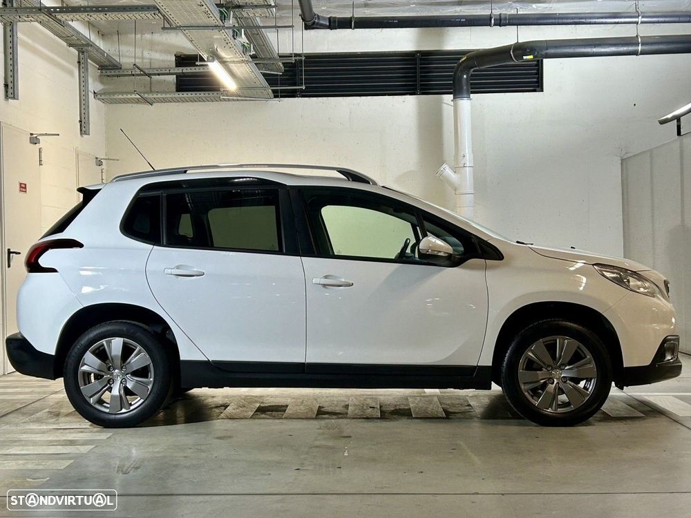 Peugeot 2008 1.2 PureTech Style - 7