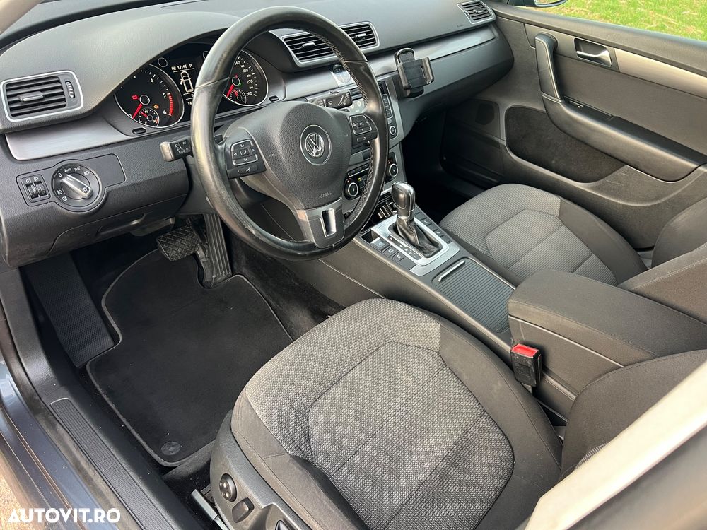VOLKSWAGEN Passat 2011 — imagine 8