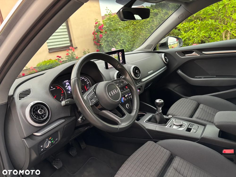Audi A3 Sportback 2.0 TDI quattro sport - 12
