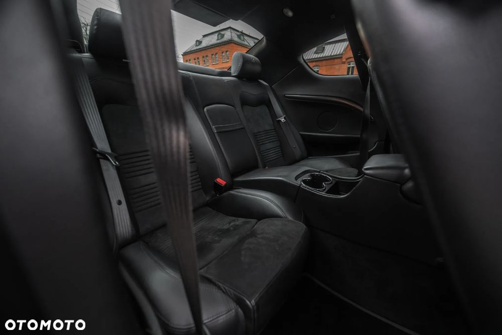 Maserati GranTurismo - 17
