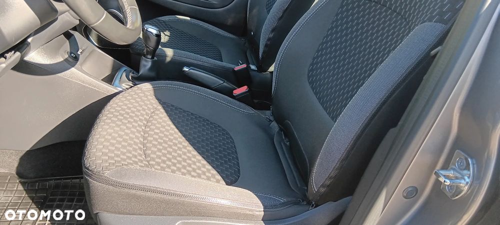 Renault Captur - 12