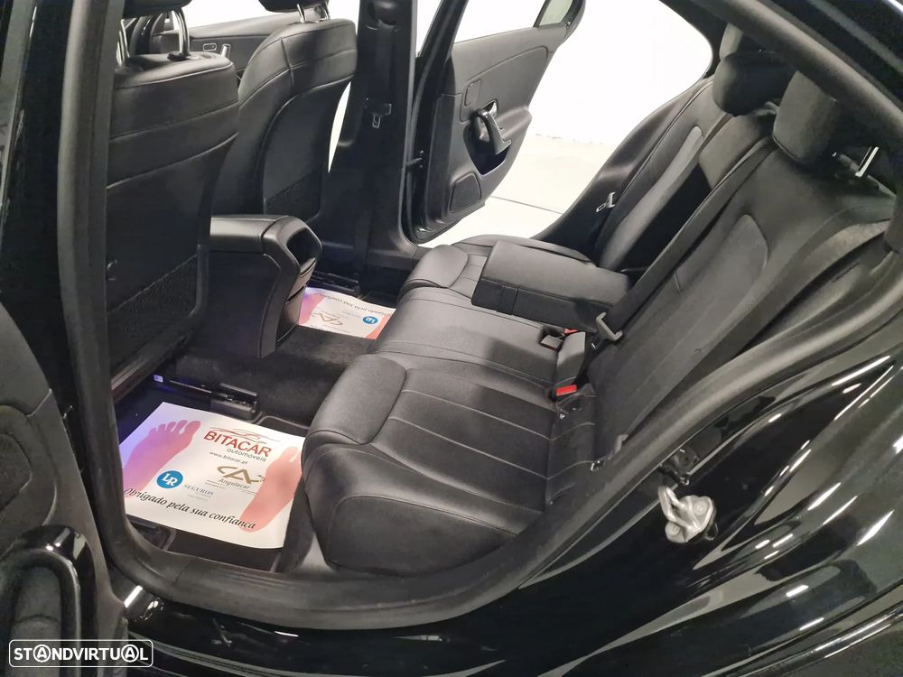 Mercedes-Benz A 180 Limousine d Style Plus Aut. - 41