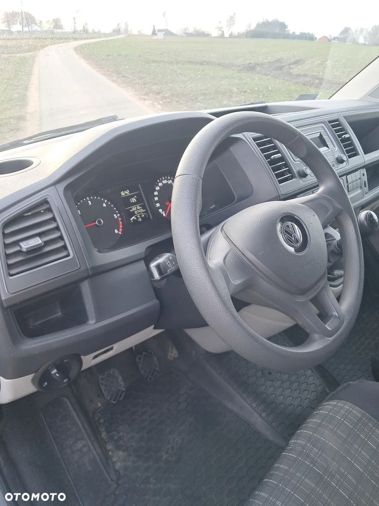 Volkswagen Transporter - 10