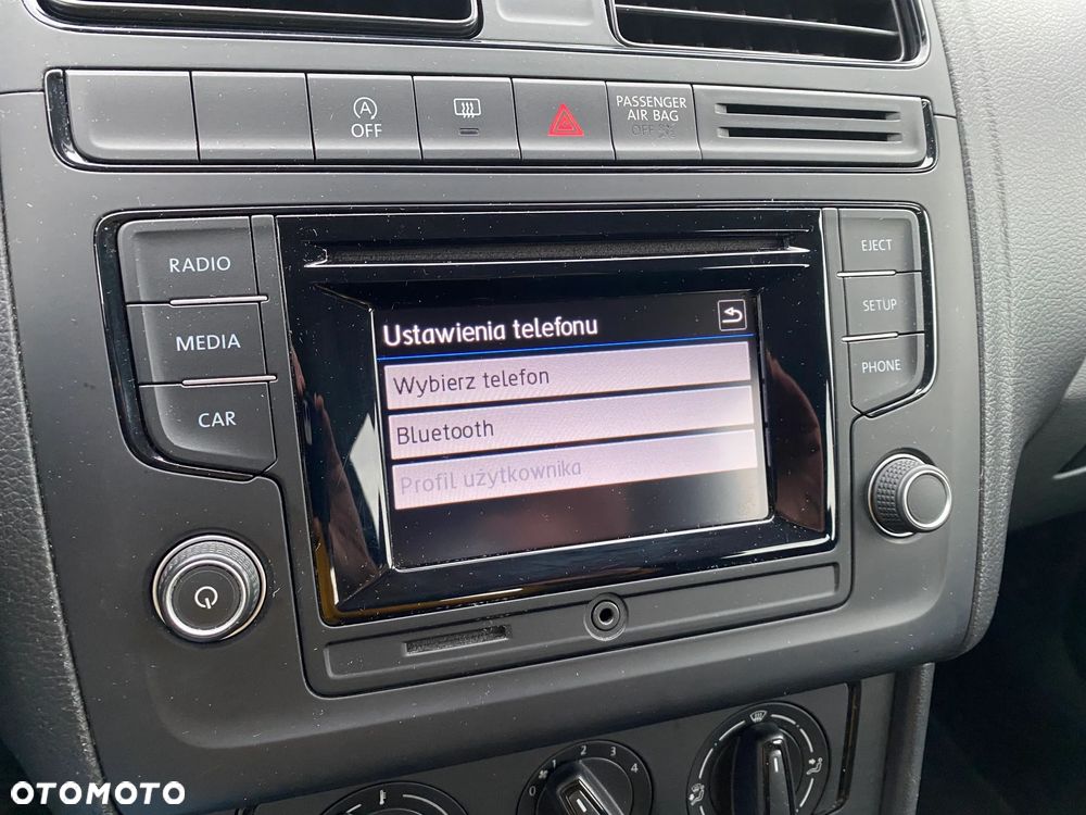 Volkswagen Polo - 12