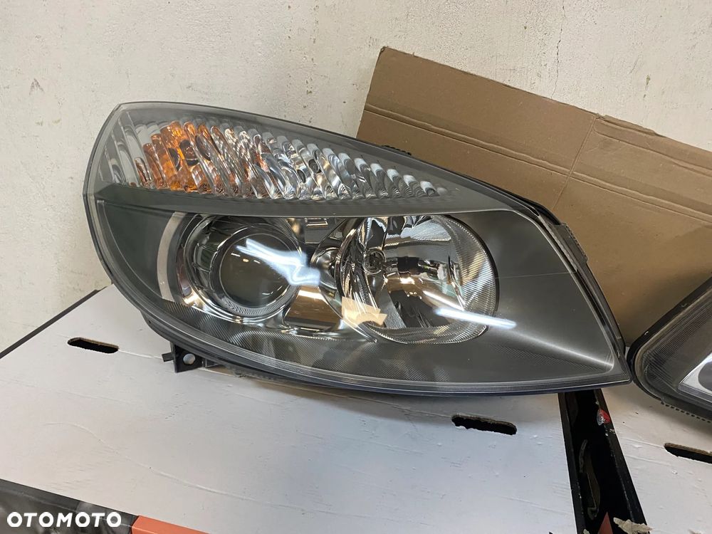 lampy scenic II xenon przed liftem komplet eu całe - 4